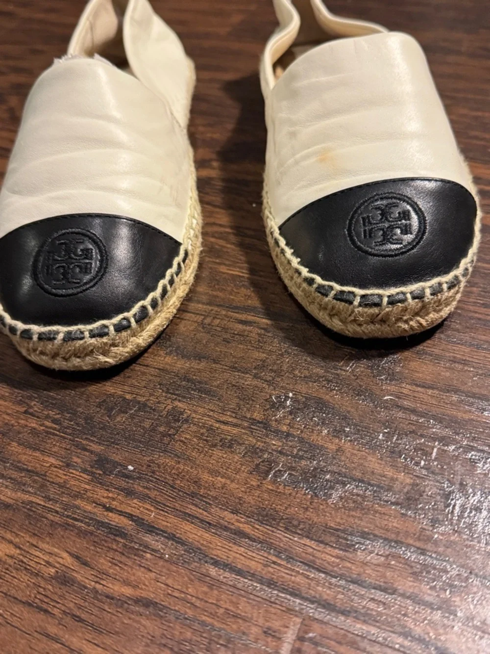 Tory Burch Cream Leather Espadrilles with Black Cap Toe Logo